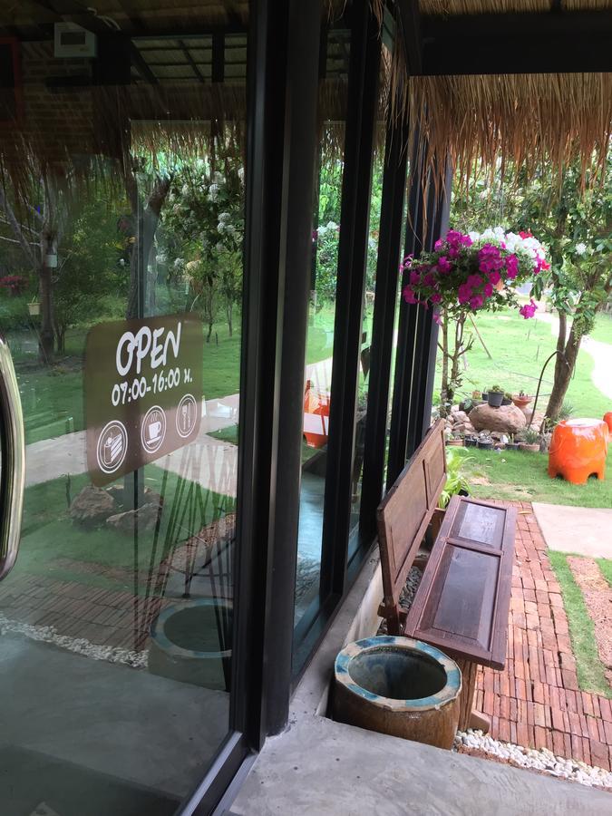 Baansuanleelawadee Resort Amphawa Exterior foto
